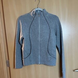 Lululemon Gray Zip-Up Jacket Size 8 Excellent Used